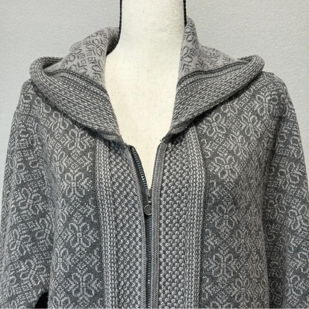 ATHLETA Size XL Spooner Summit Sweater Gray Nordic Print Long Wool Blend Hooded - Picture 6 of 13
